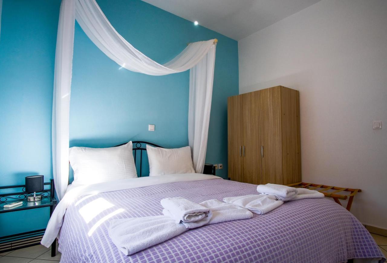 Blue Villas Agia Marina Dış mekan fotoğraf