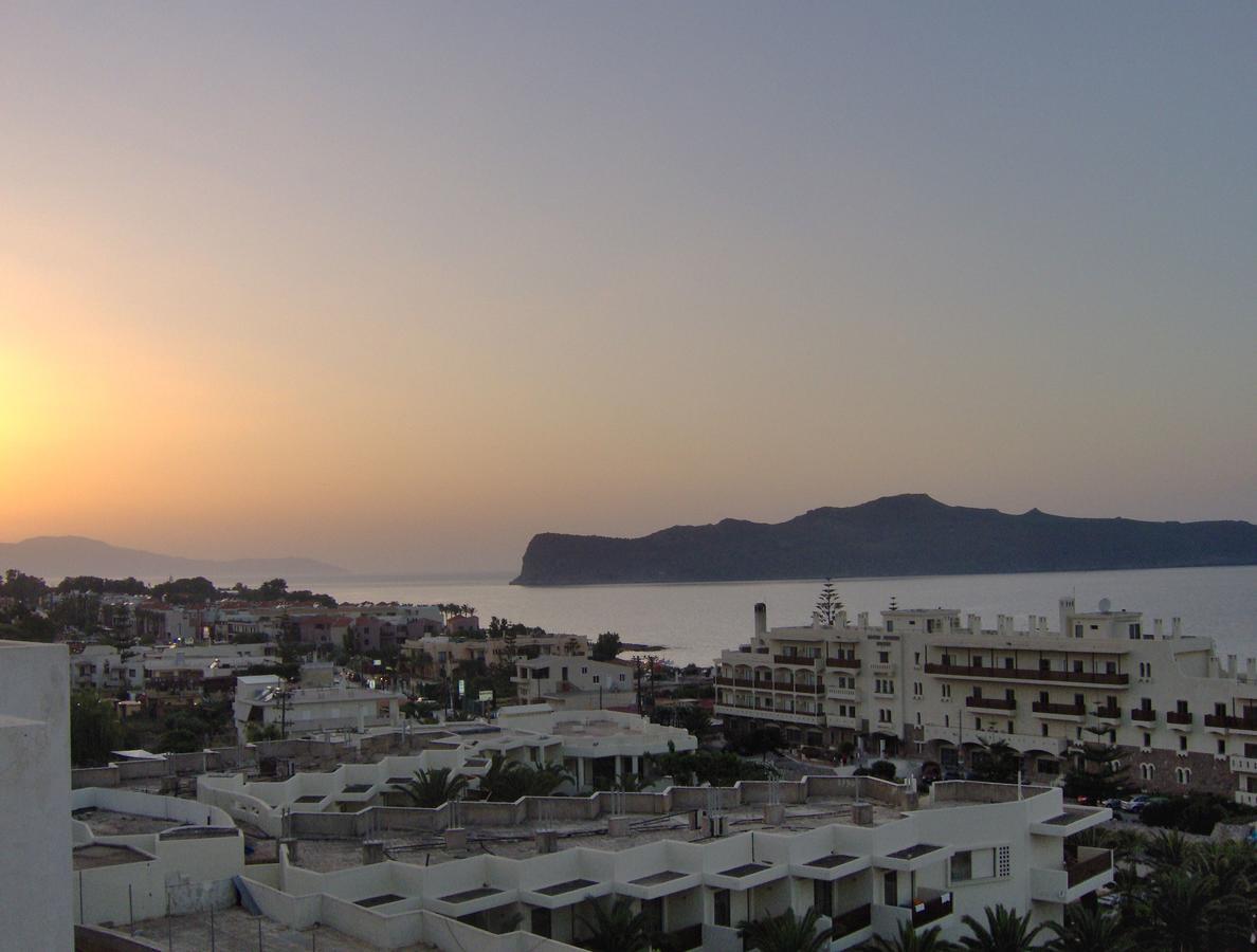 Blue Villas Agia Marina Dış mekan fotoğraf